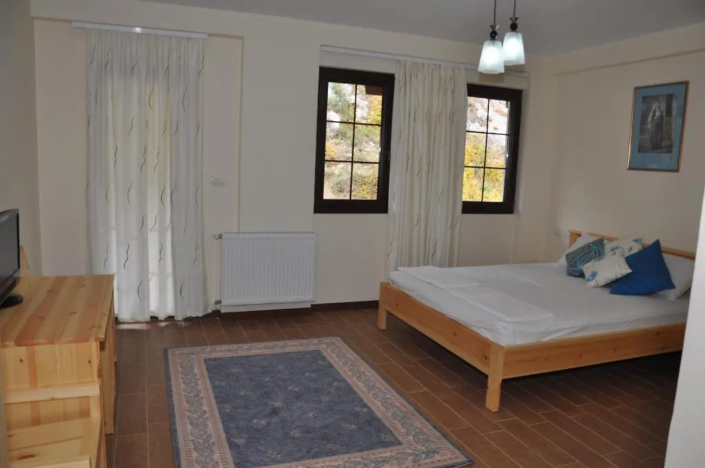 ***  Hotel Marub Rubik Albania