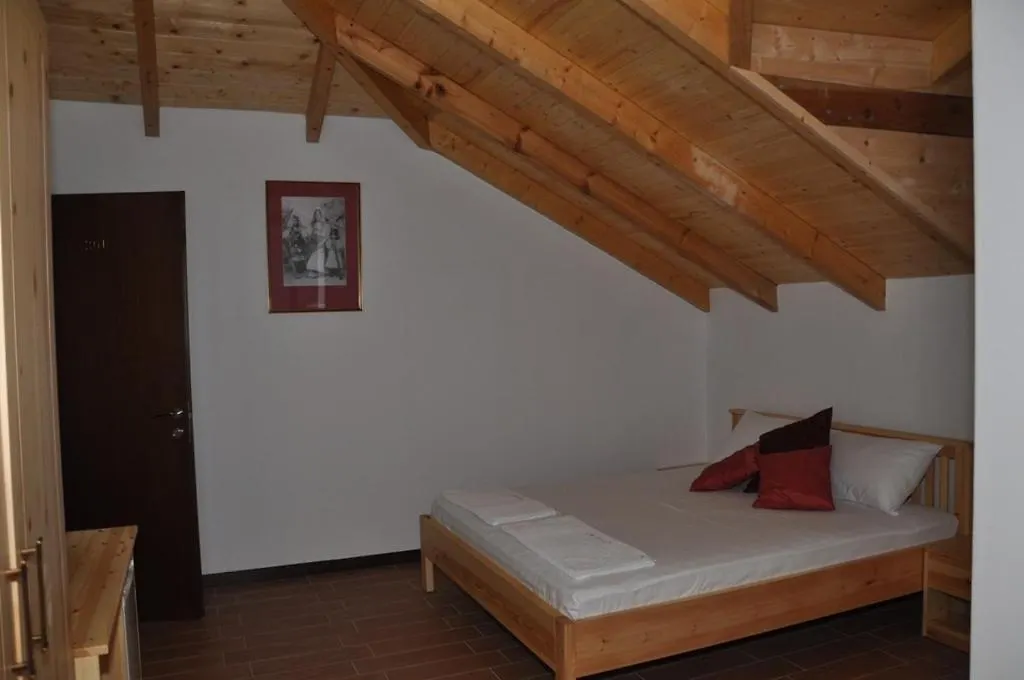 ***  Hotel Marub Rubik Albanië